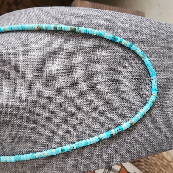 Stunning Native American Santo Domingo Handmade Turquoise Bead Necklace 💙🩵 - Picture 11 of 11